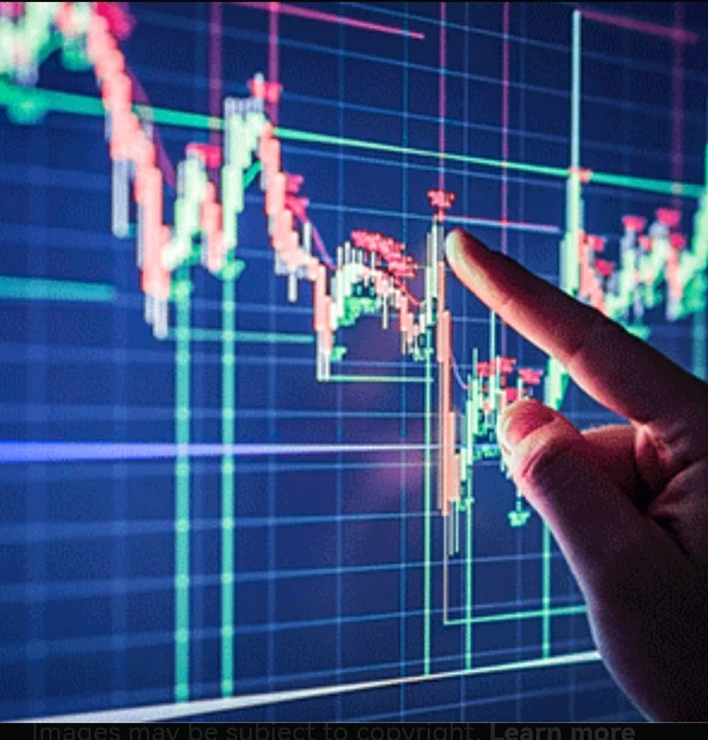 Stocks Futures: Holiday Rebound Hopes vs. Reality